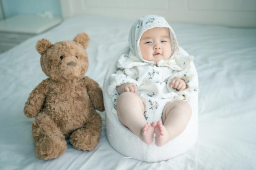 淮滨宝宝吃不饱母乳的症状